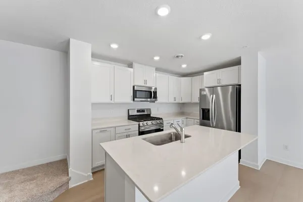 $324,985 | 14990 Adare Way, Rosemount, MN 55068