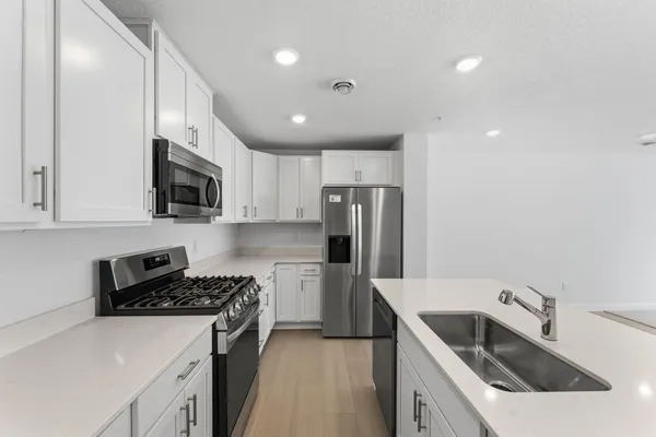 $324,985 | 14990 Adare Way, Rosemount, MN 55068