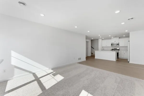 $324,985 | 14990 Adare Way, Rosemount, MN 55068