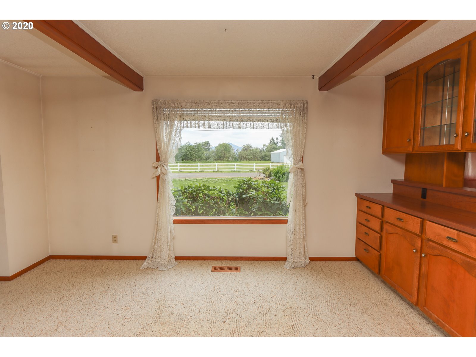 3145 Gienger Road Tillamook, OR 97141 - Photo 12 of 32