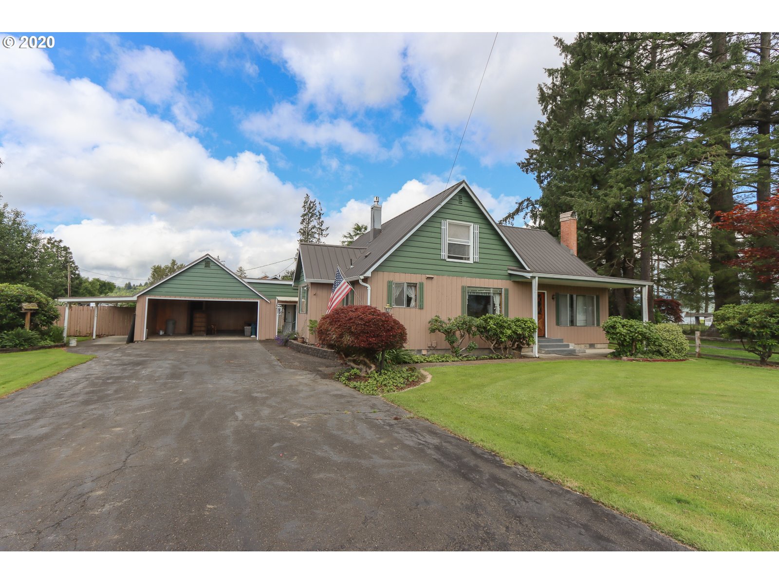 3145 Gienger Road Tillamook, OR 97141 - Photo 4 of 32