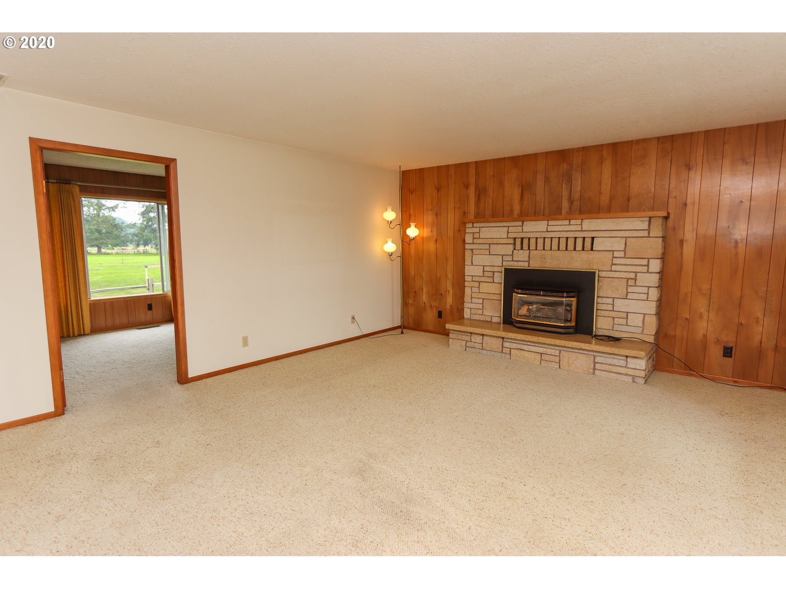 3145 Gienger Road Tillamook, OR 97141 - Photo 8 of 32