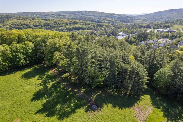 $225,000 | 77 Prospect Street, Unit 132, Lebanon, NH 03766