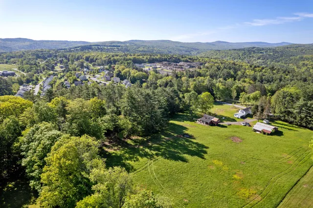 $225,000 | 77 Prospect Street, Unit 132, Lebanon, NH 03766