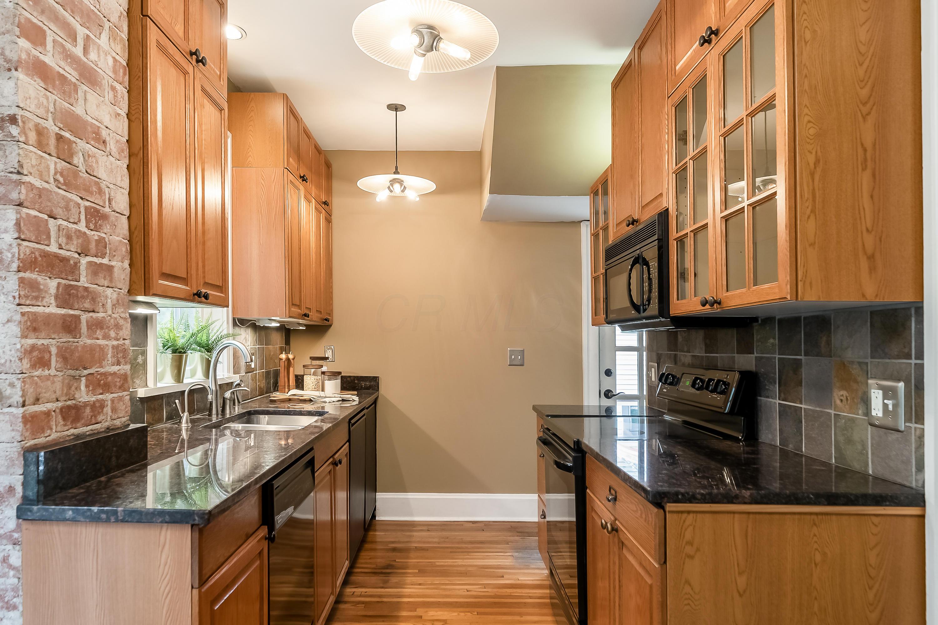 299 East Kelso Road Columbus, OH 43202 - Photo 15 of 36