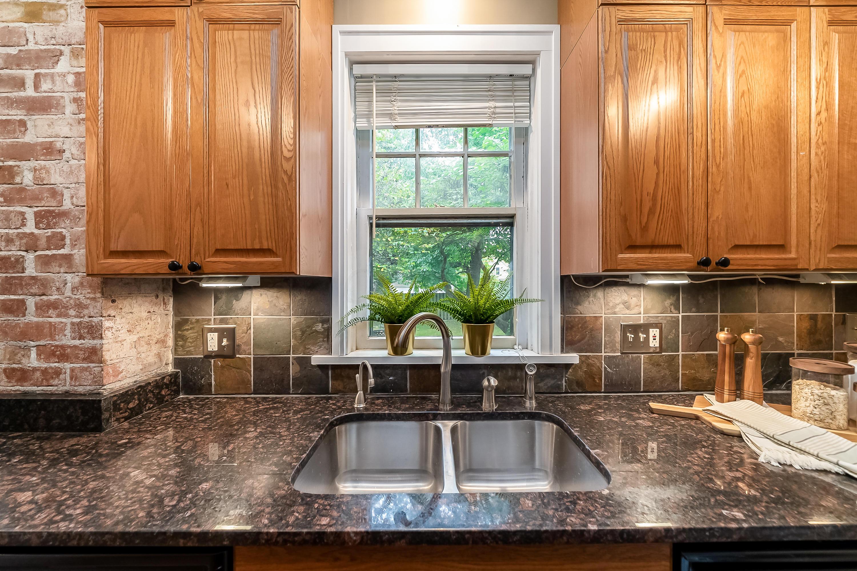 299 East Kelso Road Columbus, OH 43202 - Photo 18 of 36