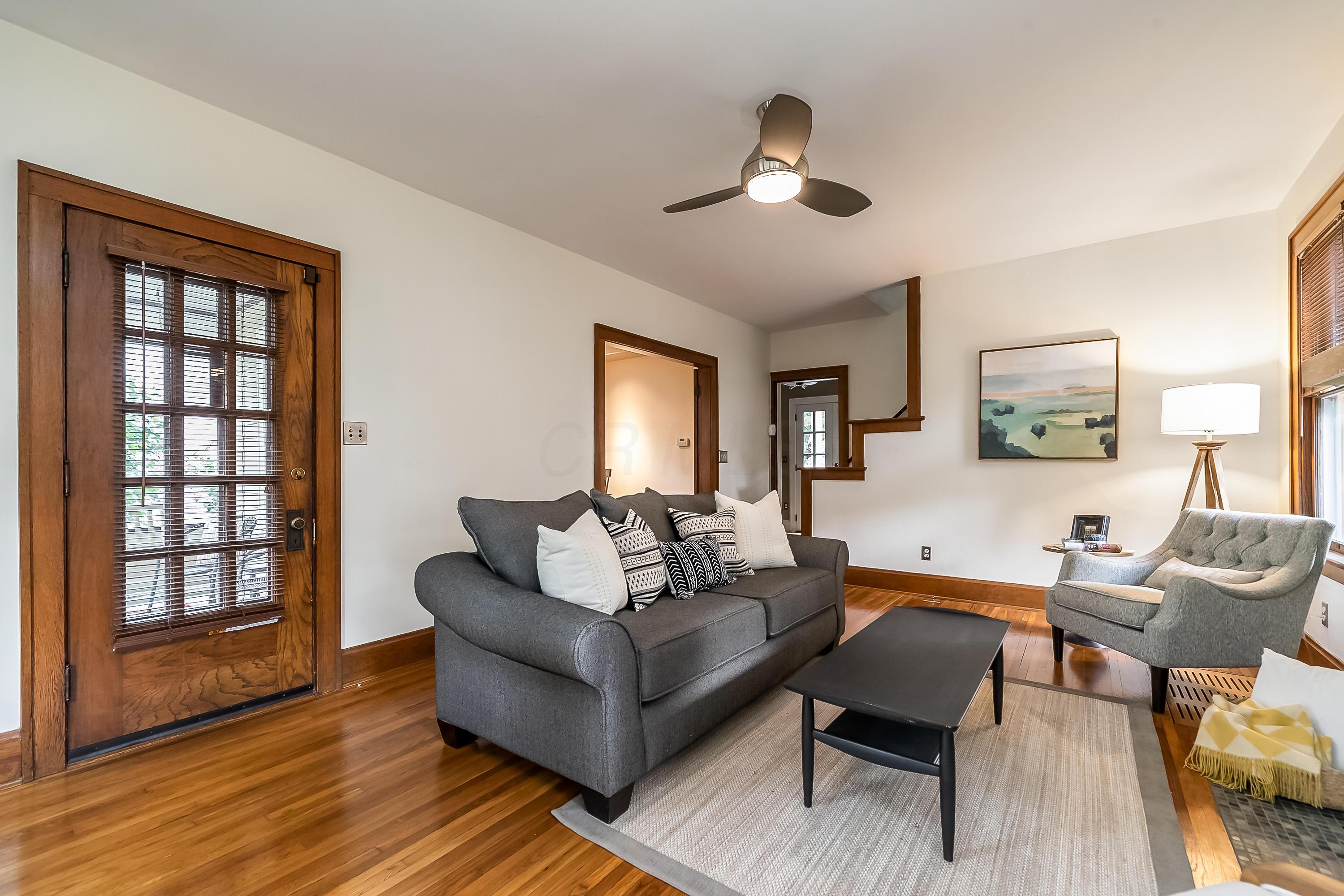 299 East Kelso Road Columbus, OH 43202 - Photo 8 of 36