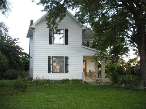 615 West Braden Road Perry, MI 48872 - Photo 1 of 14 20192420.JPG
