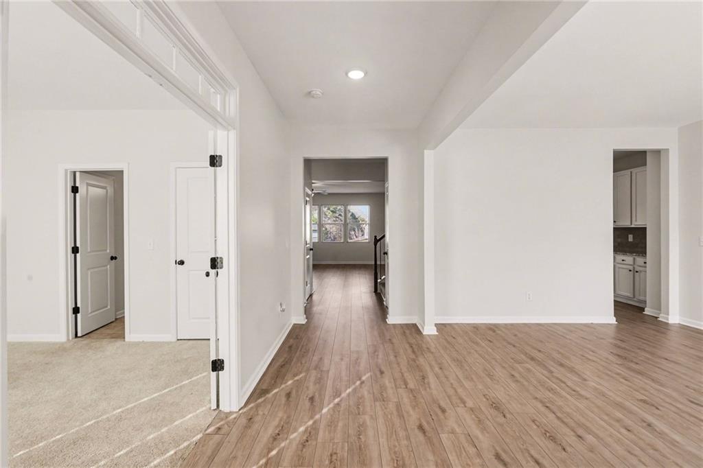 75 Fanleaf Drive Fairburn, GA 30213 - Photo 7 of 36