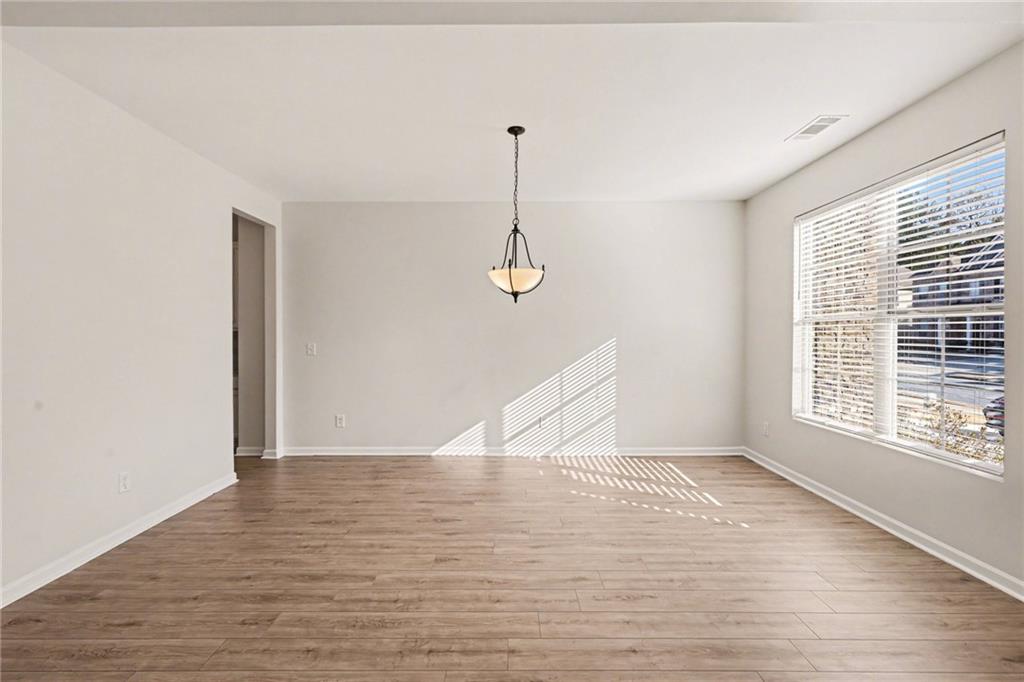 75 Fanleaf Drive Fairburn, GA 30213 - Photo 8 of 36