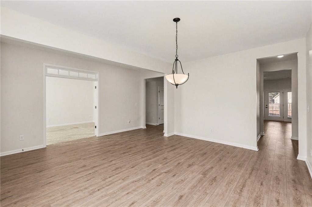 75 Fanleaf Drive Fairburn, GA 30213 - Photo 9 of 36