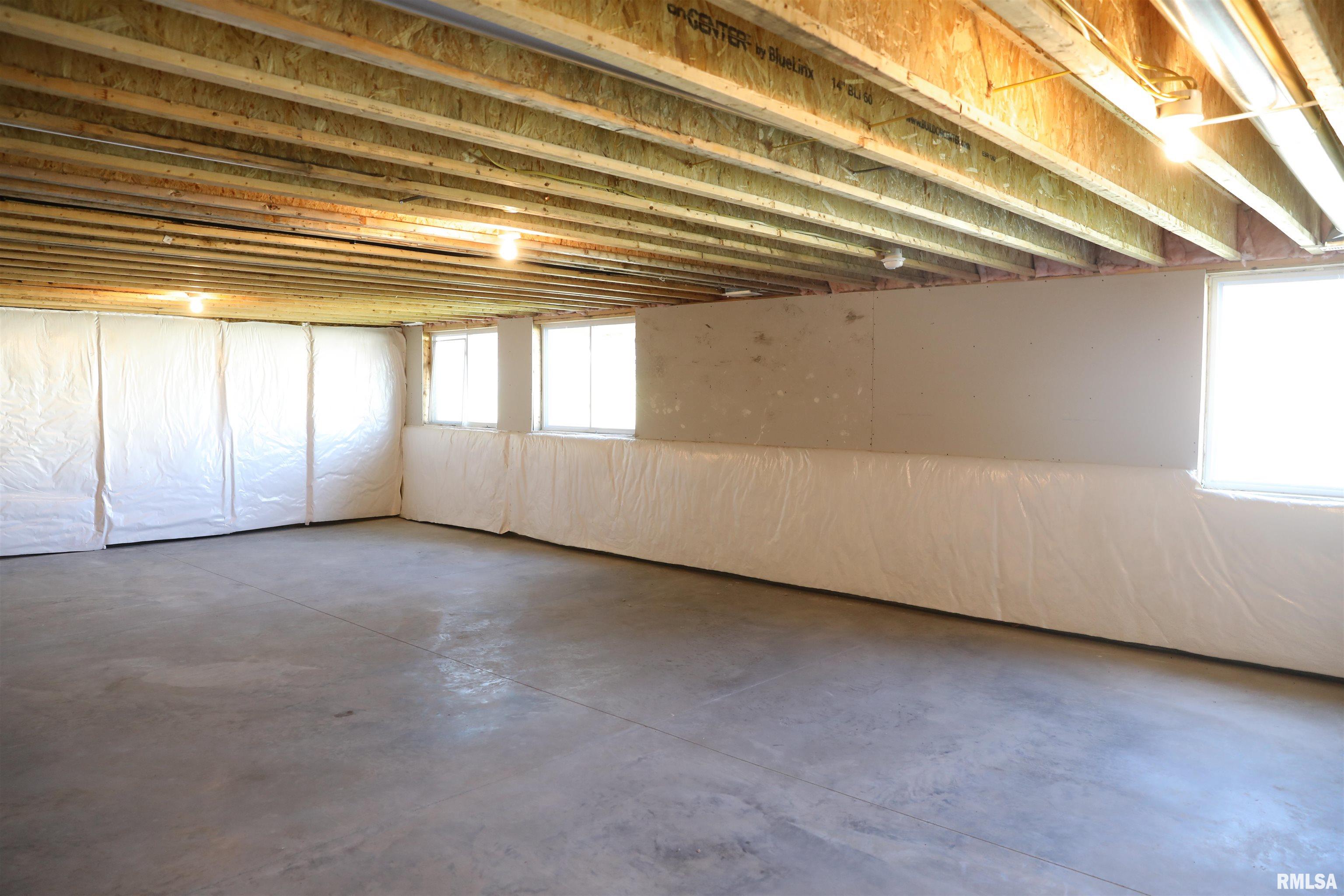 534 Kevin Road Blue Grass, IA 52726 - Photo 17 of 18 Gallery Image 17