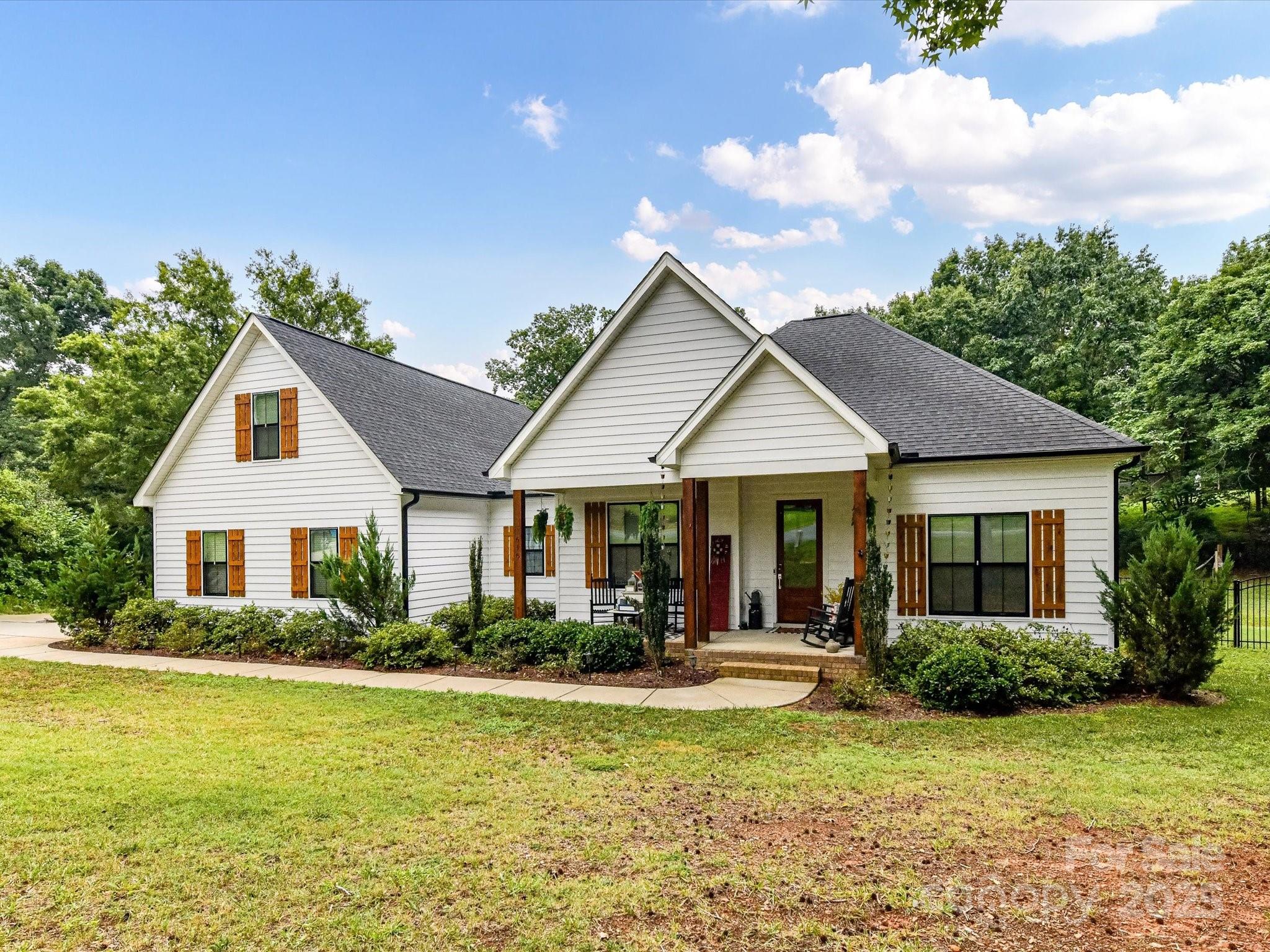 618 Deese Road Monroe, NC 28110 - Photo 3 of 48