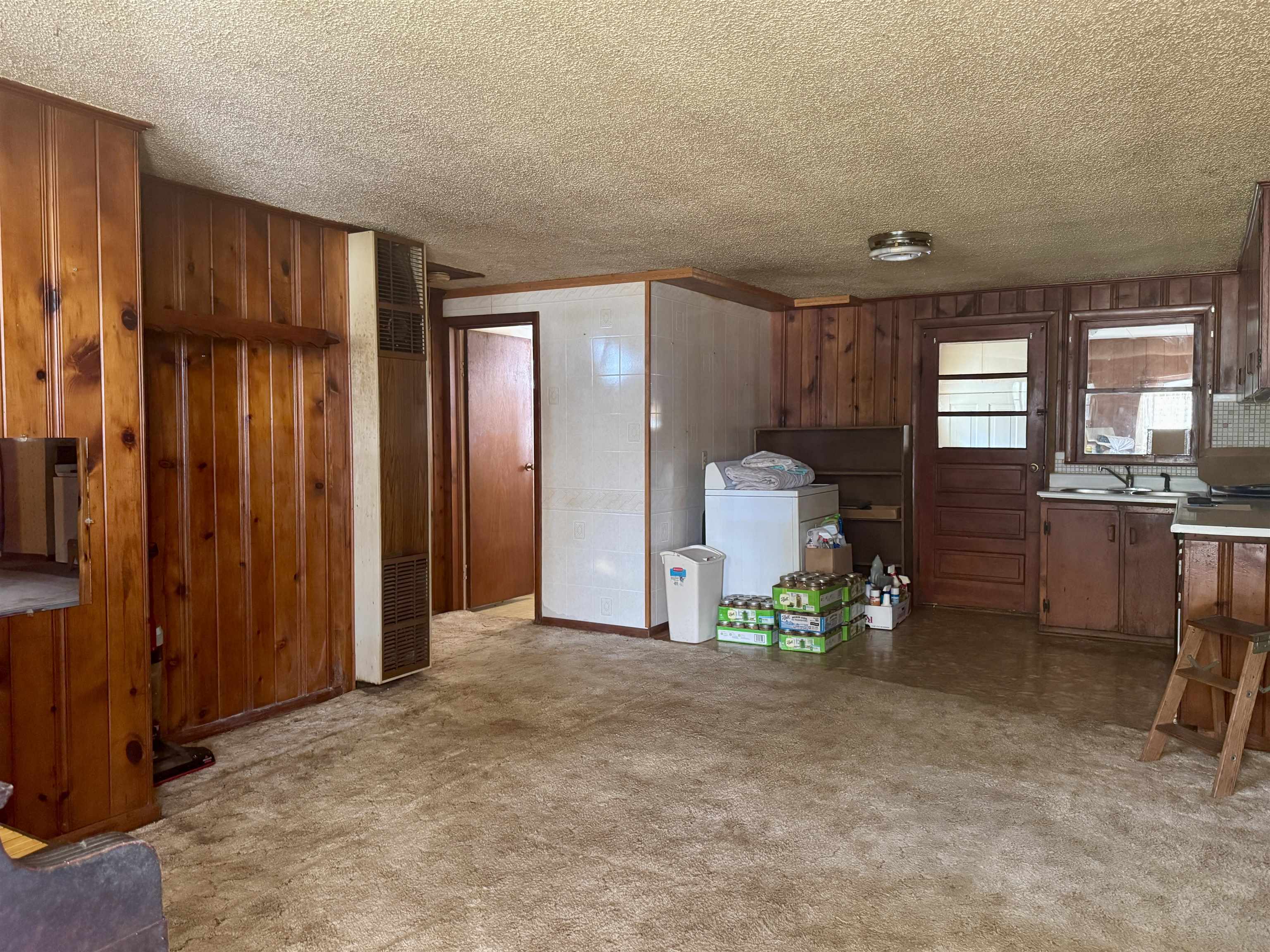 6065 North Genesee Road Flint, MI 48506 - Photo 13 of 30