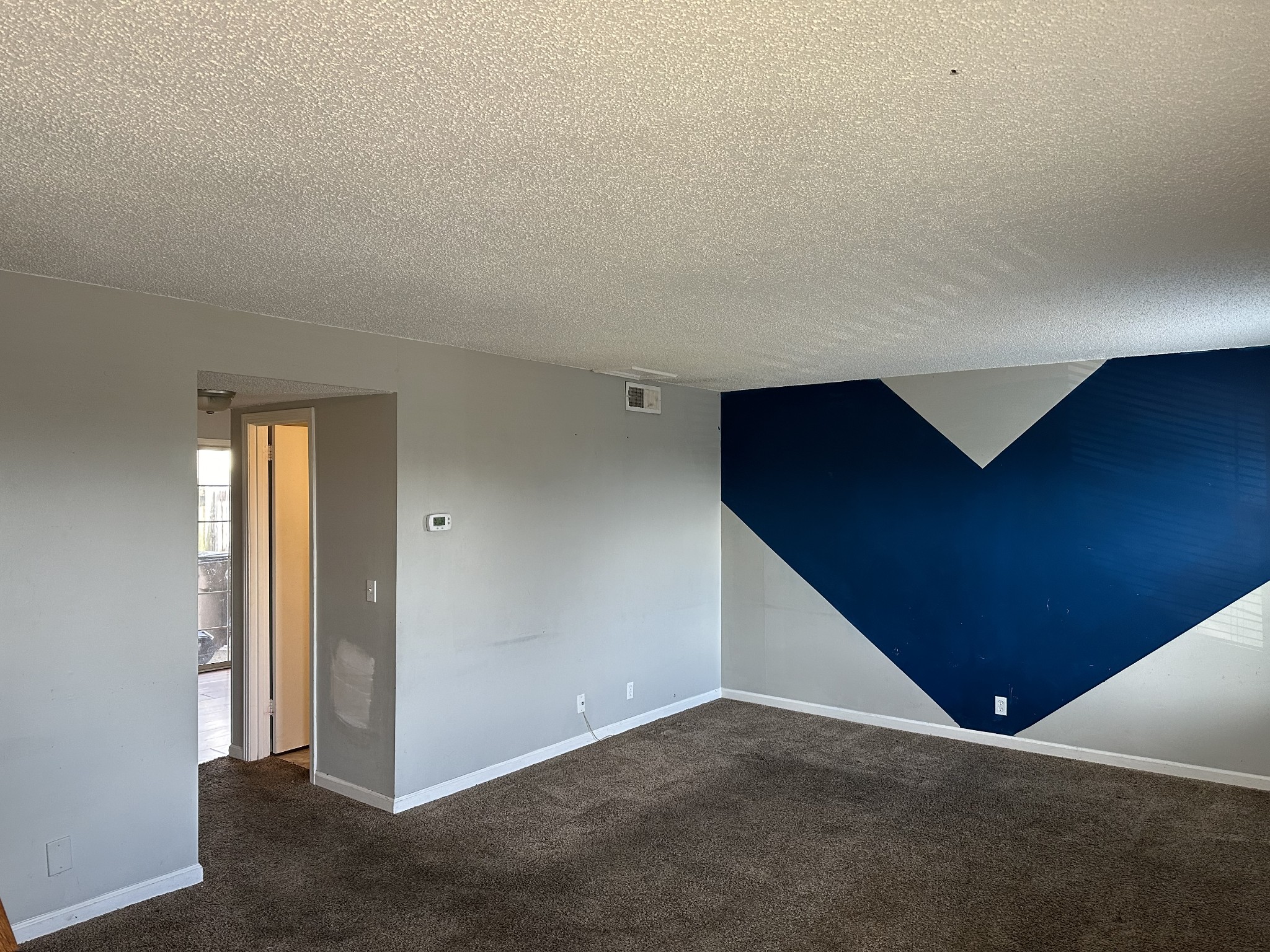 4000 Anderson Road, Unit 8 Nashville, TN 37217 - Photo 2 of 6 Gallery Image 2