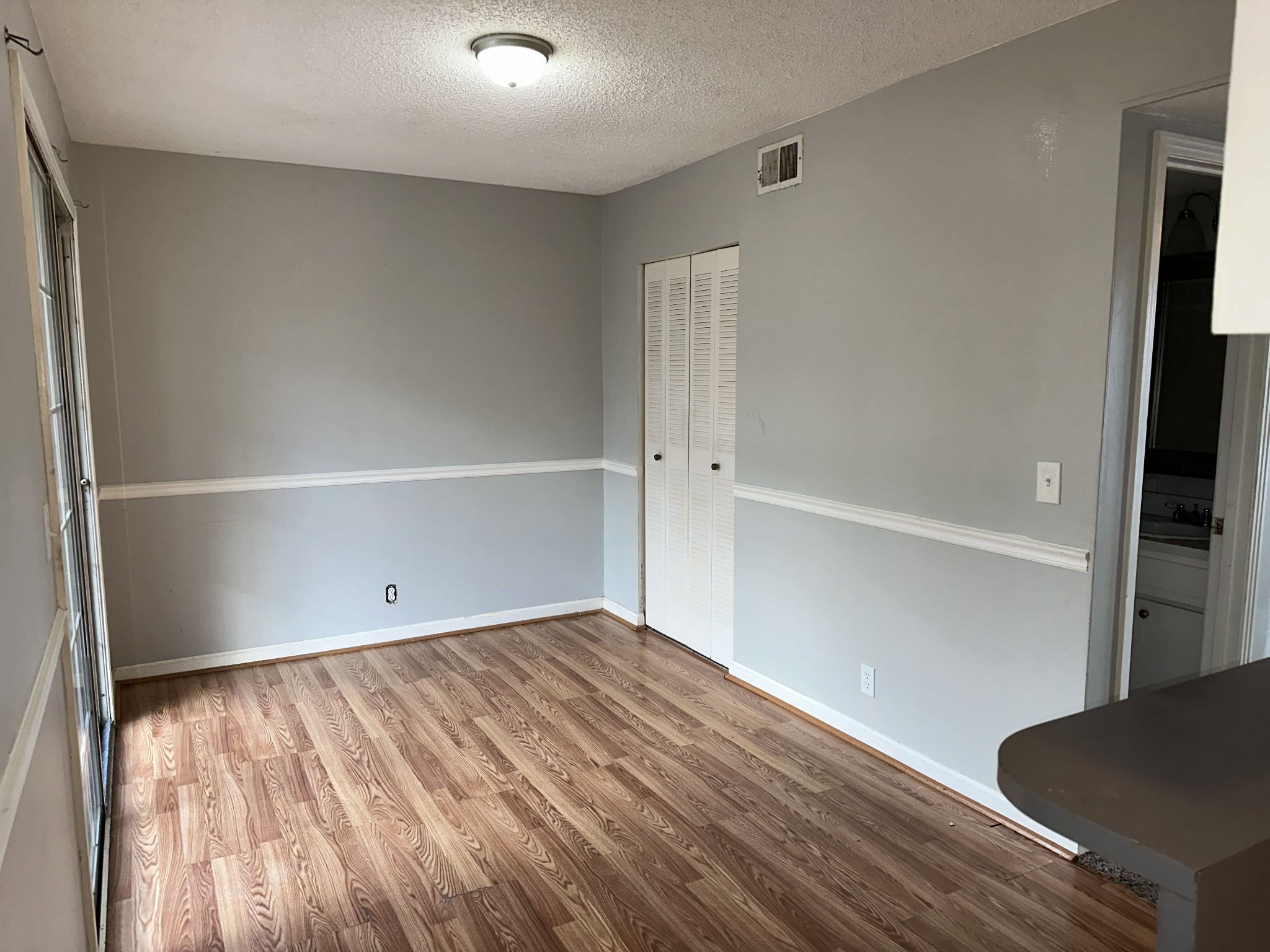 4000 Anderson Road, Unit 8 Nashville, TN 37217 - Photo 3 of 6 Gallery Image 3