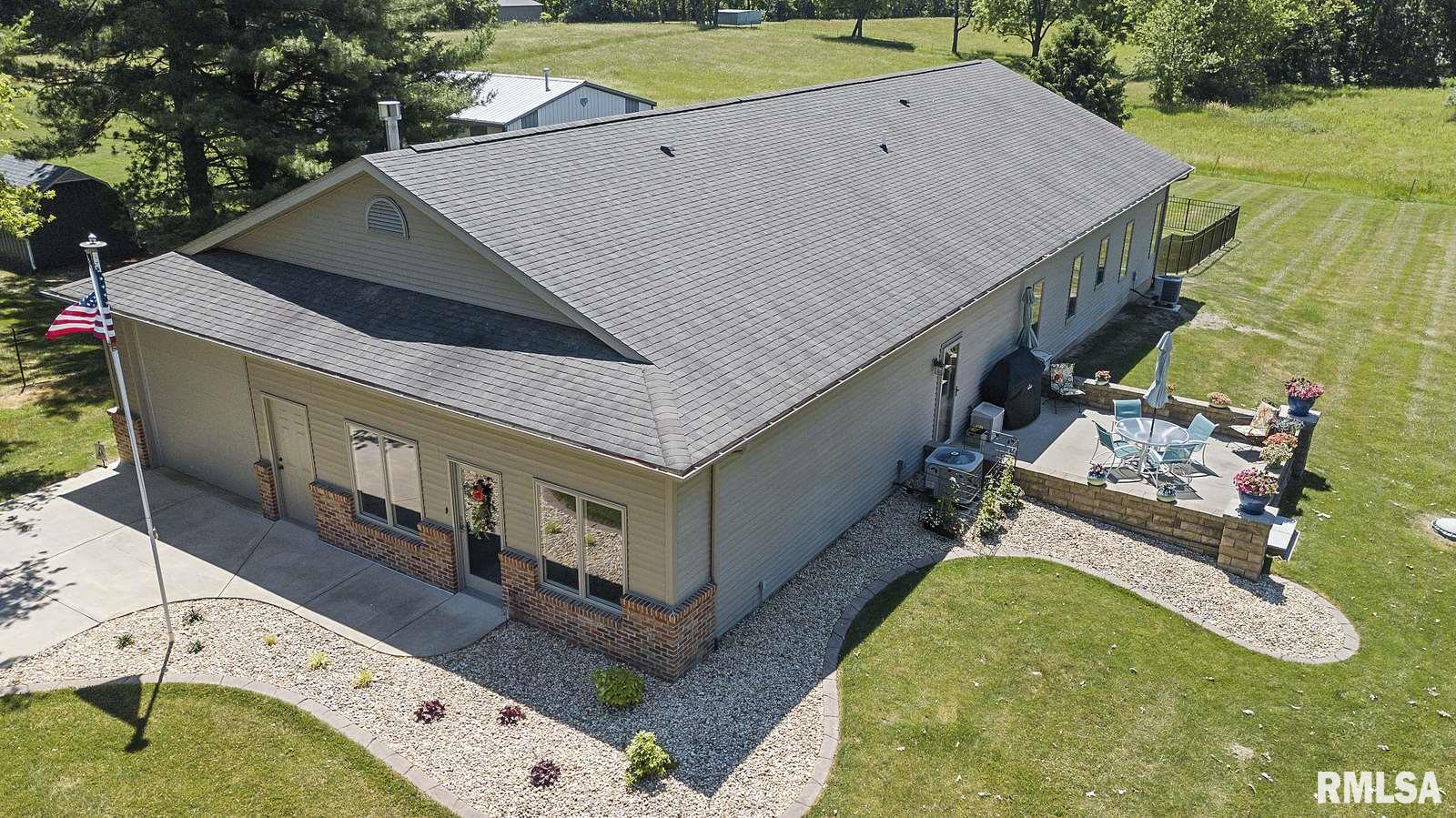 4152 Mt Zion School Road Springfield, IL 62711 - Photo 1 of 50
