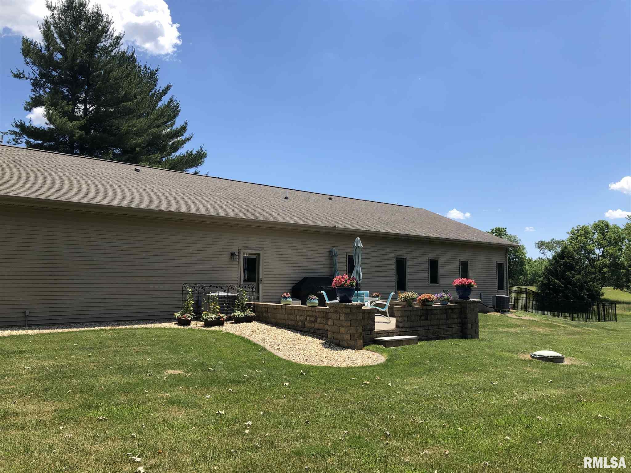 4152 Mt Zion School Road Springfield, IL 62711 - Photo 2 of 50
