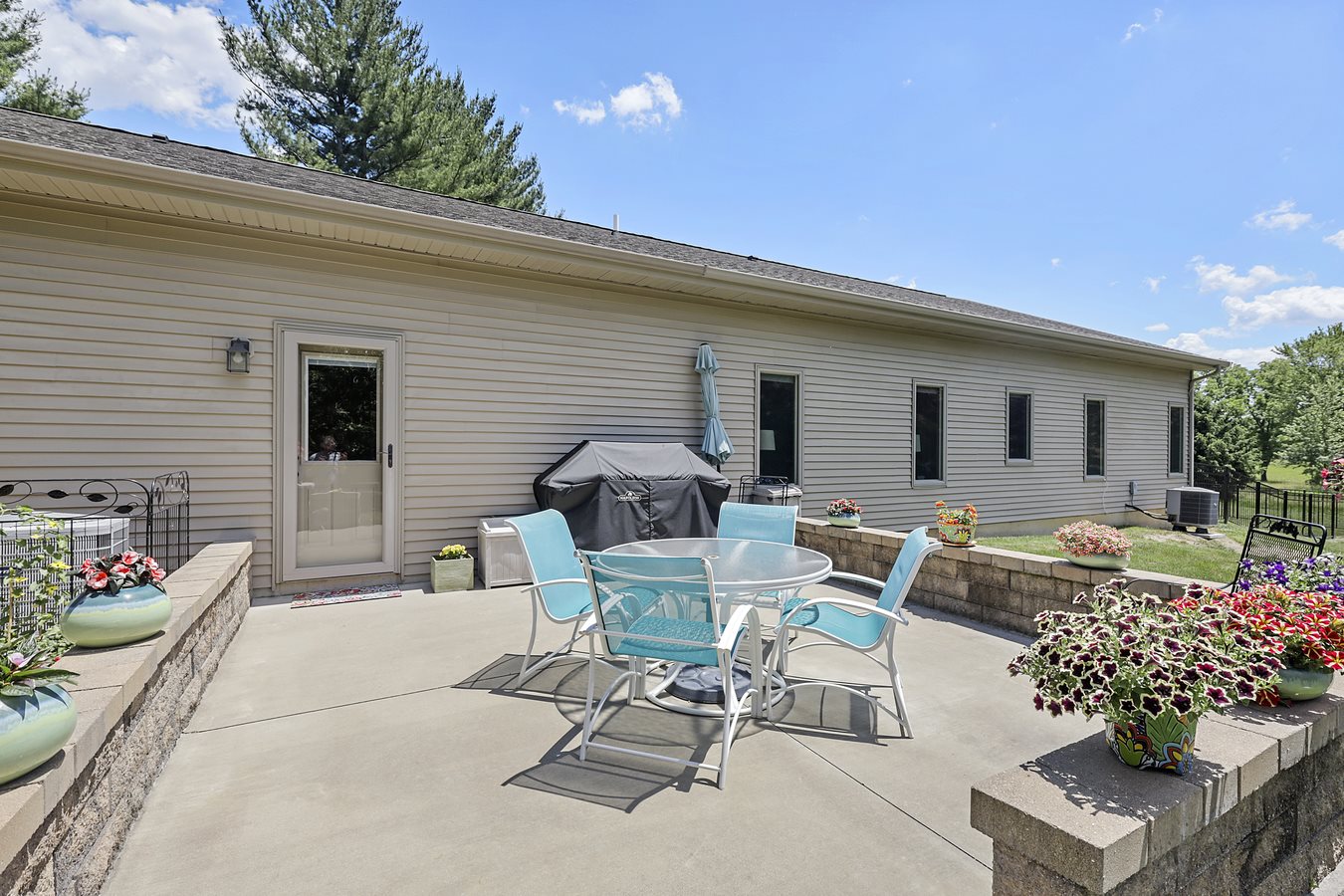 4152 Mt Zion School Road Springfield, IL 62711 - Photo 8 of 50