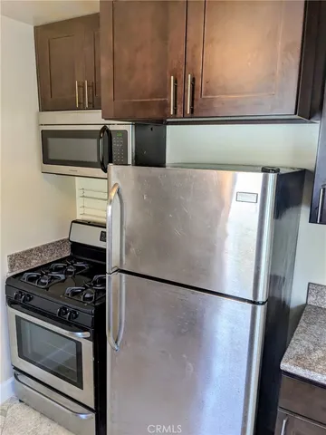 $2,995 | 208 Granada Avenue, Unit 210D, Long Beach, CA 90803