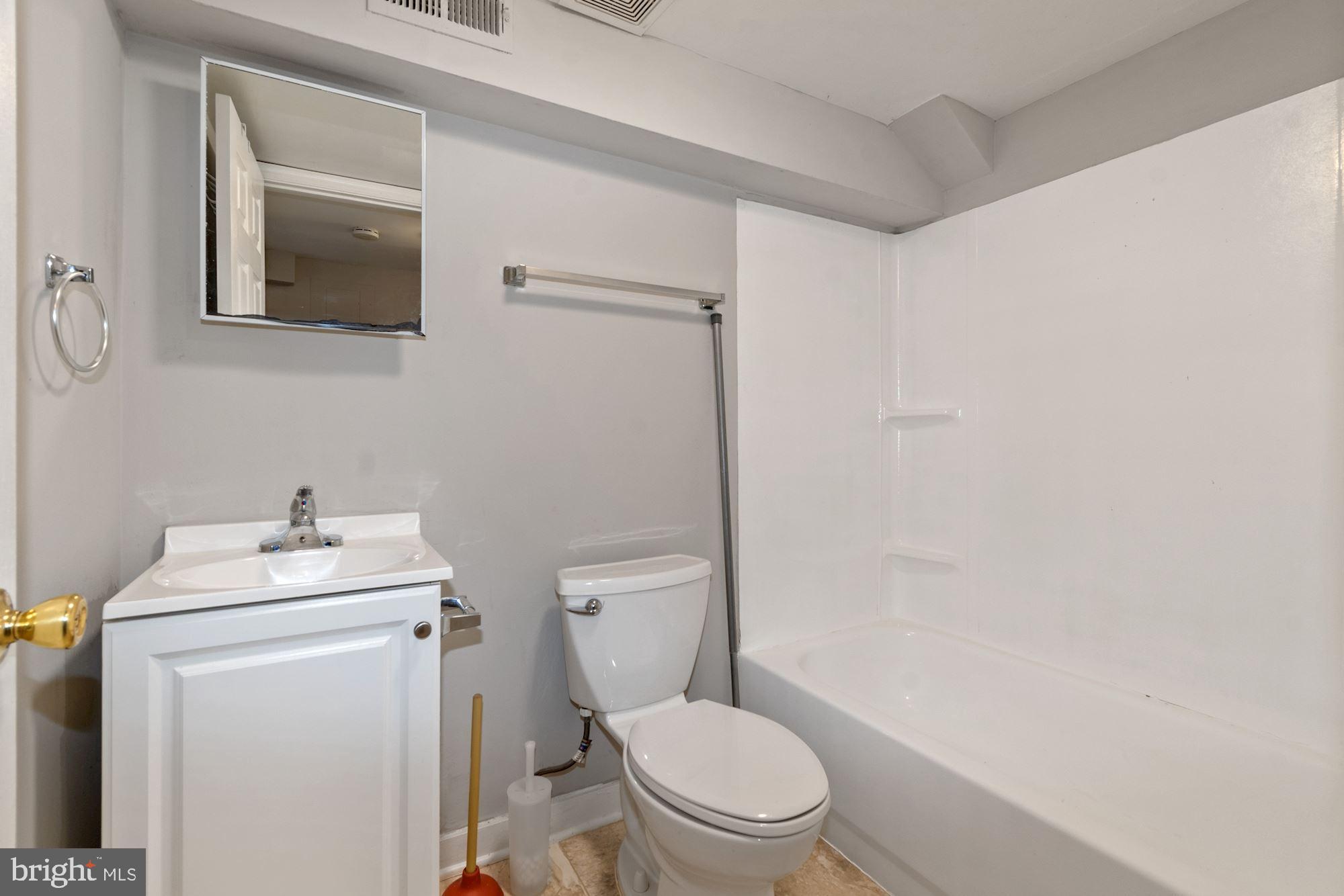 7725 Muncy Road Landover, MD 20785 - Photo 21 of 27 Gallery Image 21