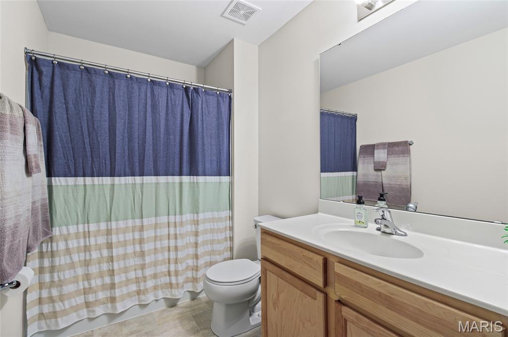 5341 Lakepath Way Eureka, MO 63025 - Photo 29 of 41