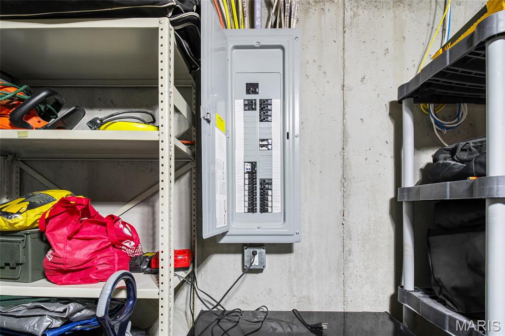 5341 Lakepath Way Eureka, MO 63025 - Photo 33 of 41