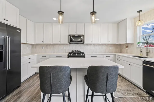 $375,000 | 5341 Lakepath Way, Eureka, MO 63025