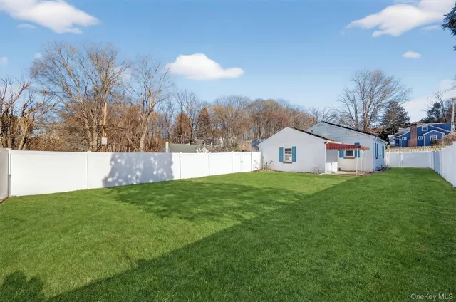 $398,000 | 1 Gilbert Street, Cortlandt Manor, NY 10567