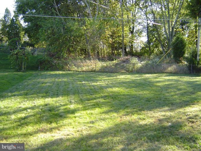 7023 Brompton Road Gwynn Oak, MD 21207 - Photo 3 of 20 Back yard