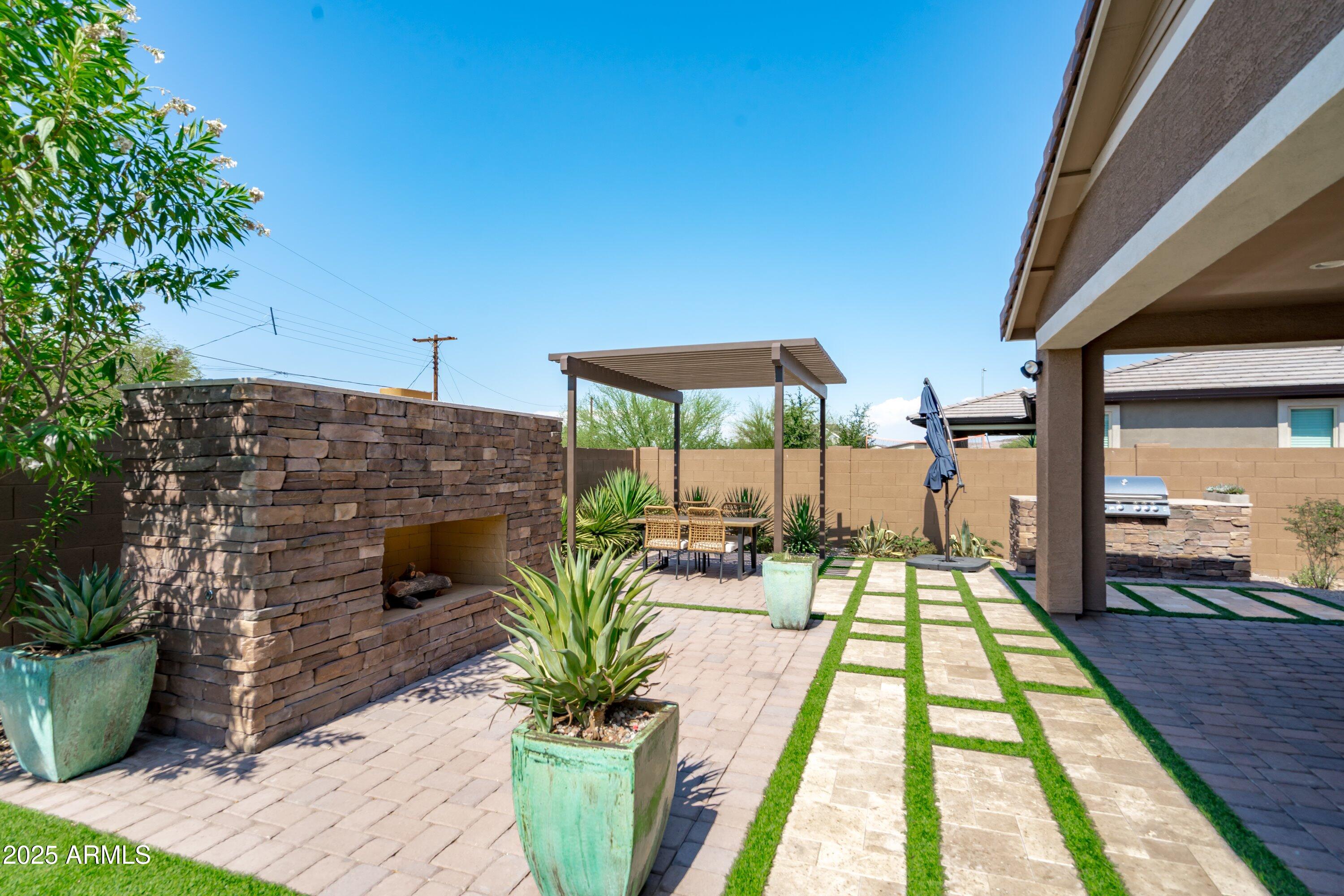 614 East Piedmont Road Phoenix, AZ 85042 - Photo 45 of 63 Backyard View