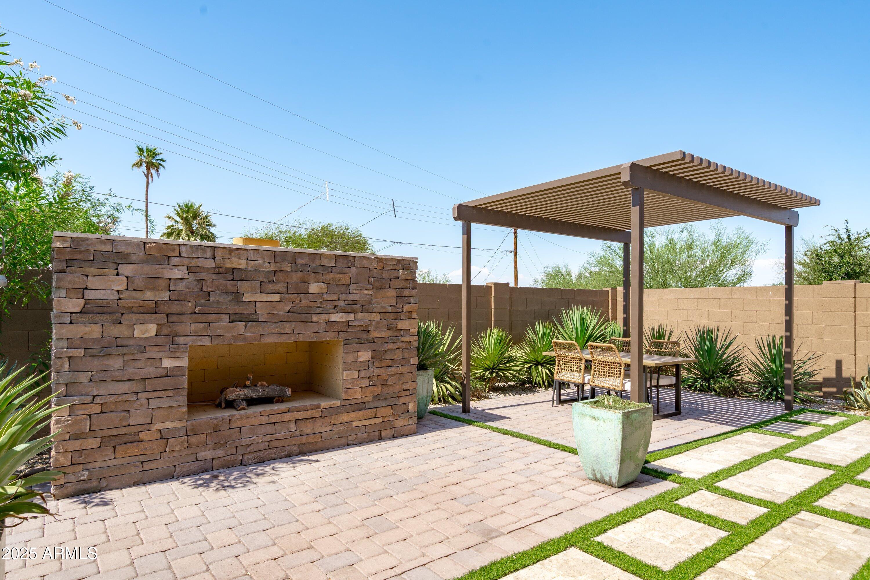 614 East Piedmont Road Phoenix, AZ 85042 - Photo 46 of 63 Backyard View