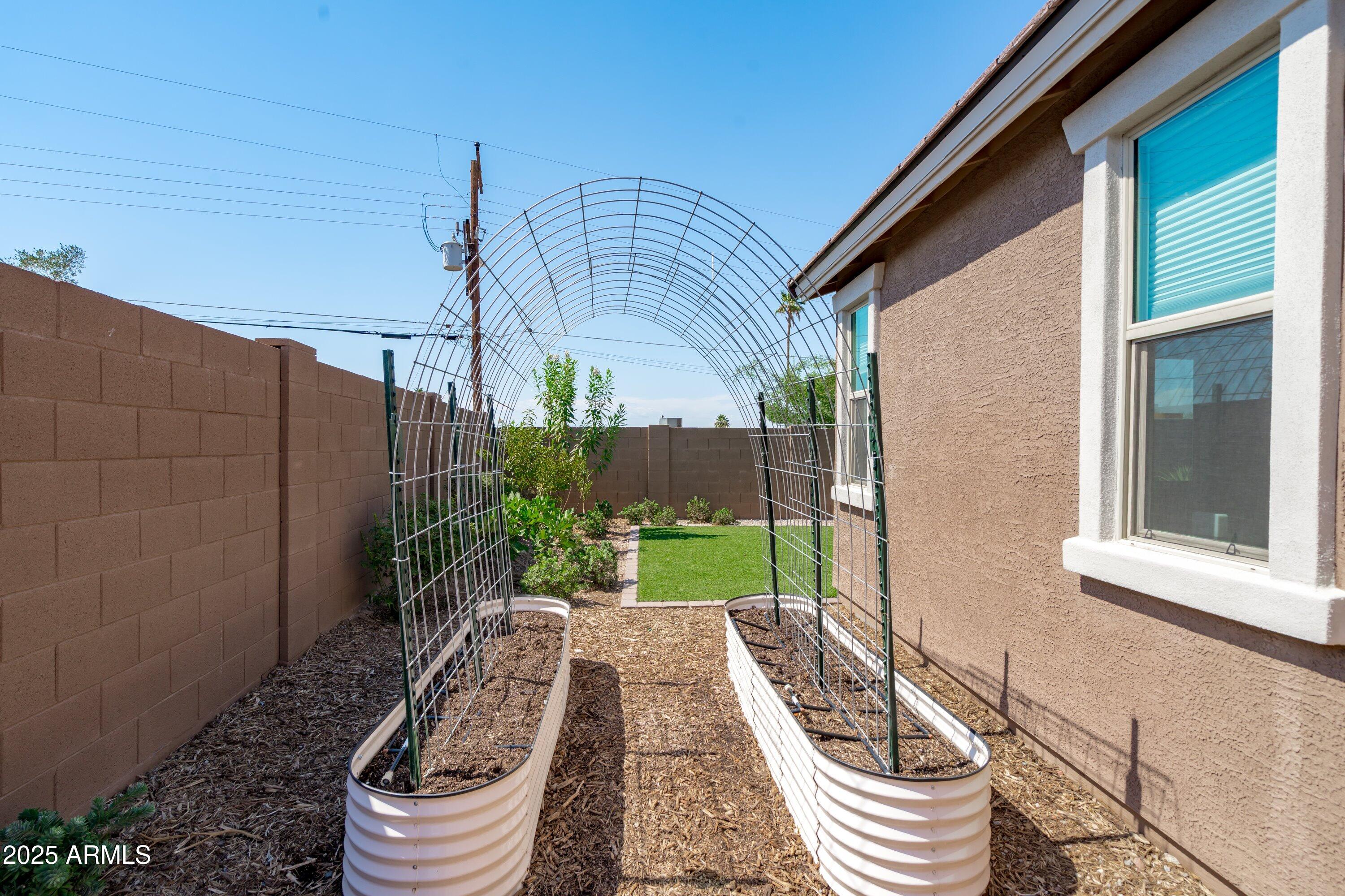 614 East Piedmont Road Phoenix, AZ 85042 - Photo 58 of 63 Raised Bed Garden