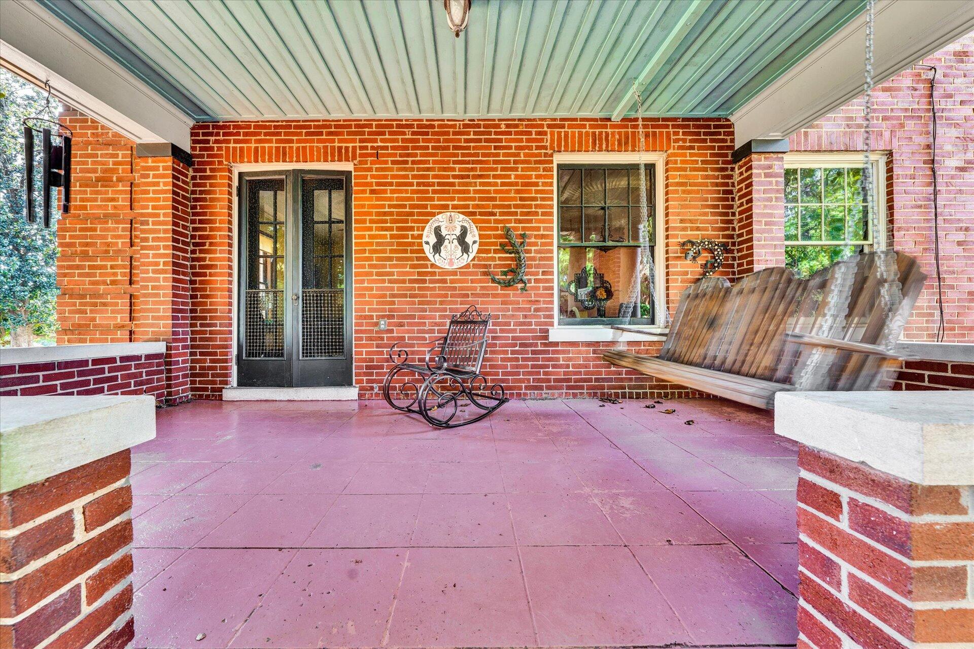 2223 Grandin Road Southwest Roanoke, VA 24015 - Photo 11 of 58 11-DSC00145