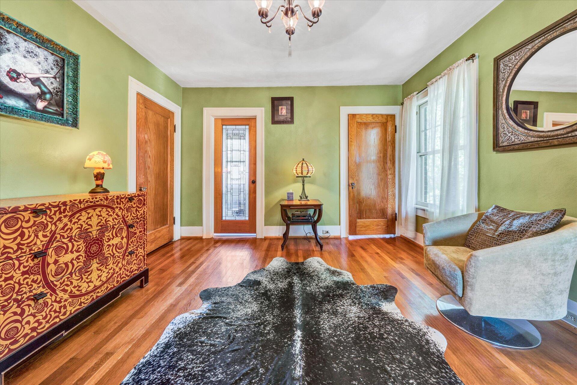 2223 Grandin Road Southwest Roanoke, VA 24015 - Photo 31 of 58 31-DSC00082