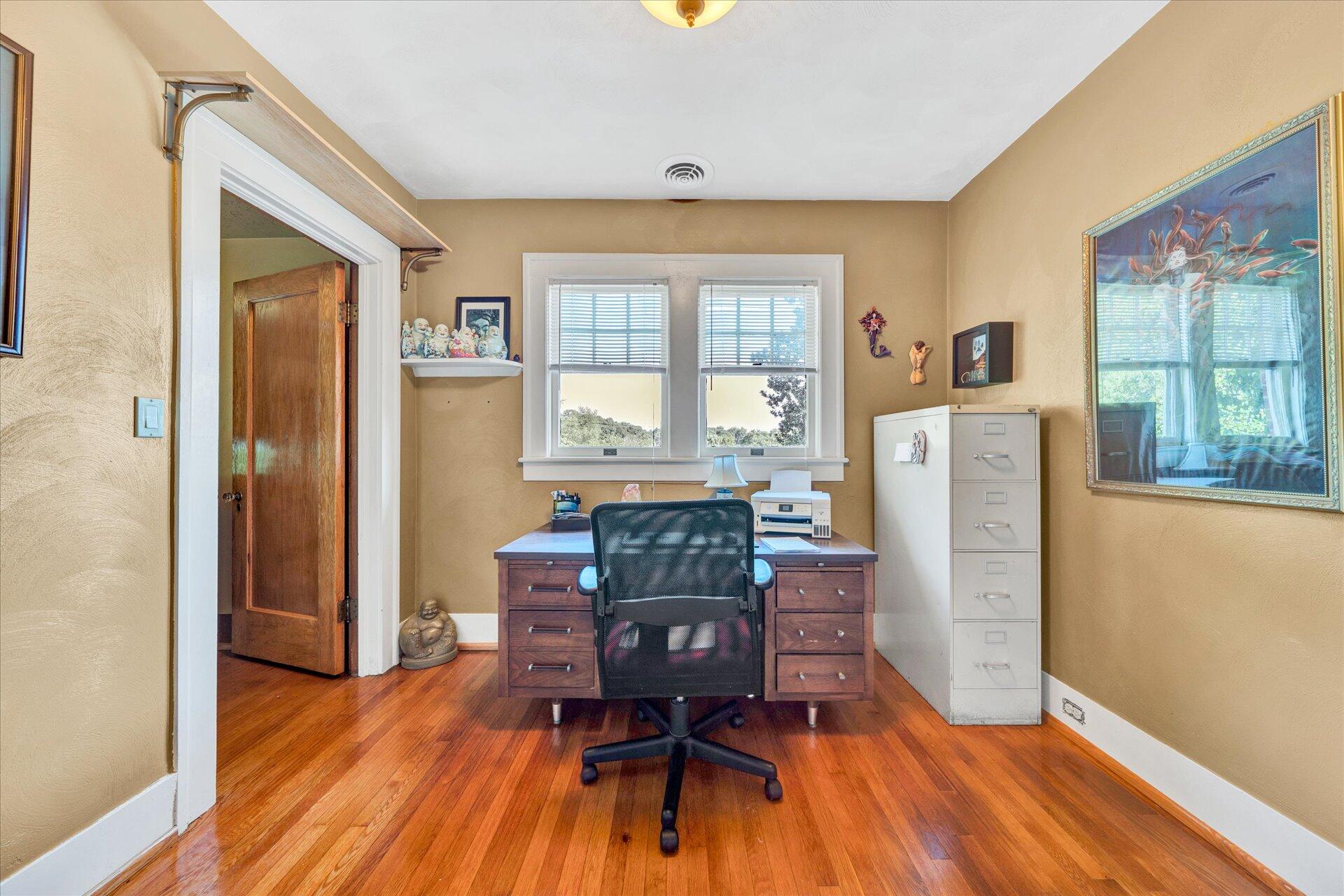 2223 Grandin Road Southwest Roanoke, VA 24015 - Photo 40 of 58 40-DSC00094