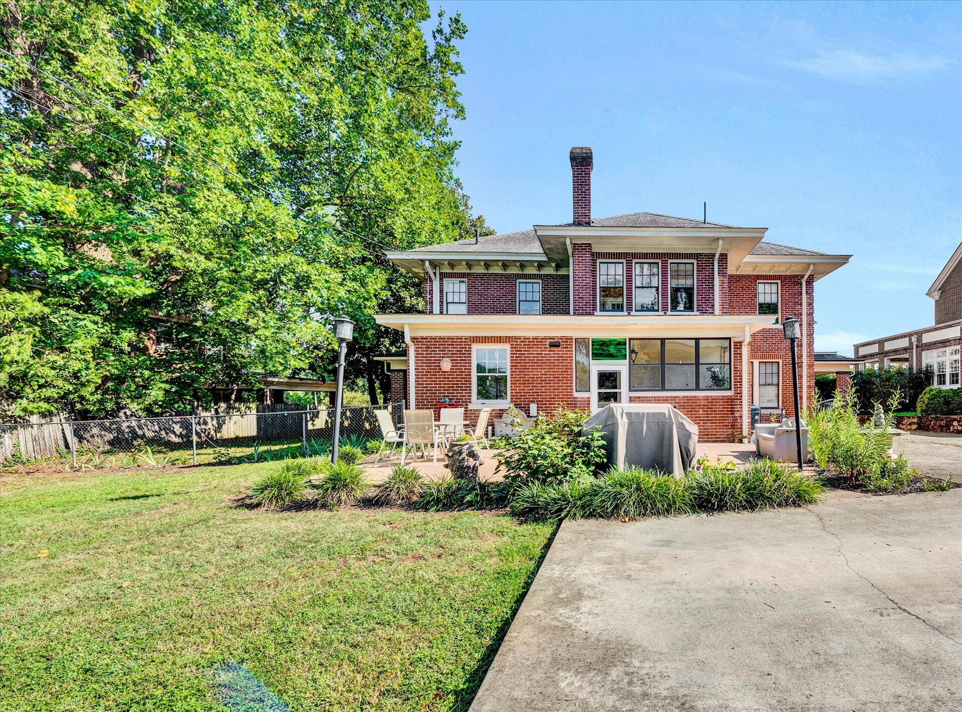 2223 Grandin Road Southwest Roanoke, VA 24015 - Photo 48 of 58 48-DSC00157