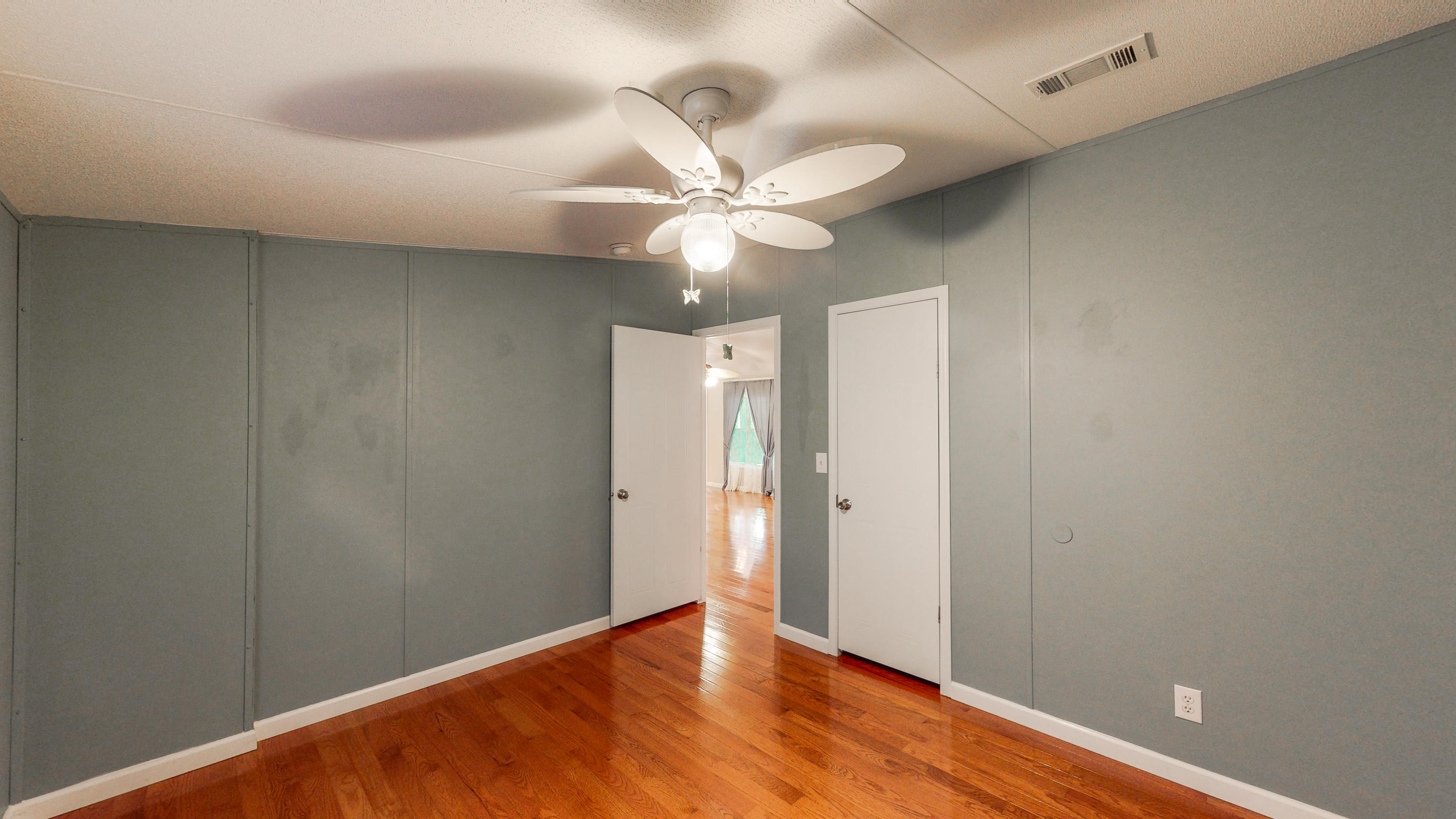 643 East Picasso Road DeFuniak Springs, FL 32433 - Photo 25 of 38 643-East-Picasso-Circle-12212020_190513