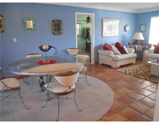 2501 Northeast 35th Street Lighthouse Point, FL 33064 - Photo 5 of 25 Dining Room