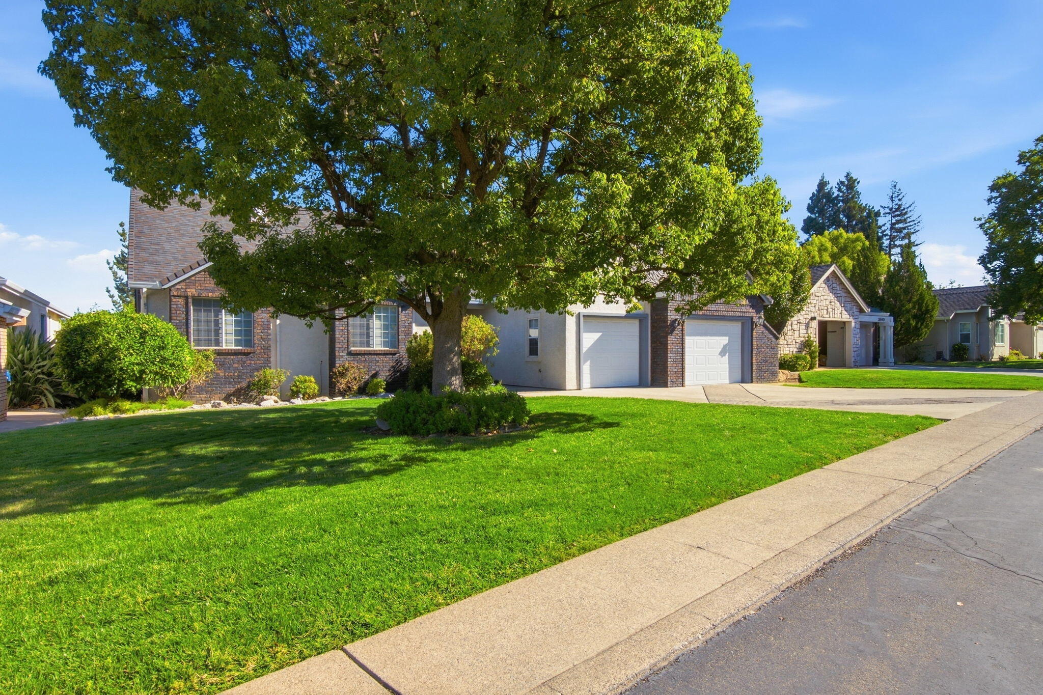 3154 Riesling Path Redding, CA 96001 - Photo 35 of 44 40-web-or-mls-BiggerFlow Real Estate Med