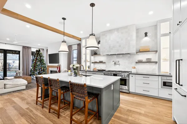 $8,000 | 6362 A Columbia Avenue, Nashville, TN 37209