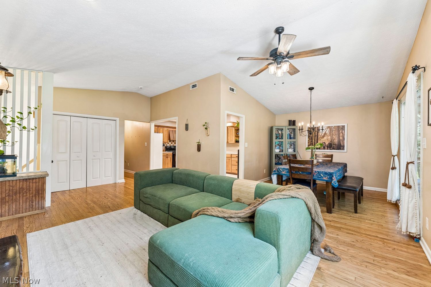 330 Spell Road Kent, OH 44240 - Photo 2 of 33 Gallery Image 2