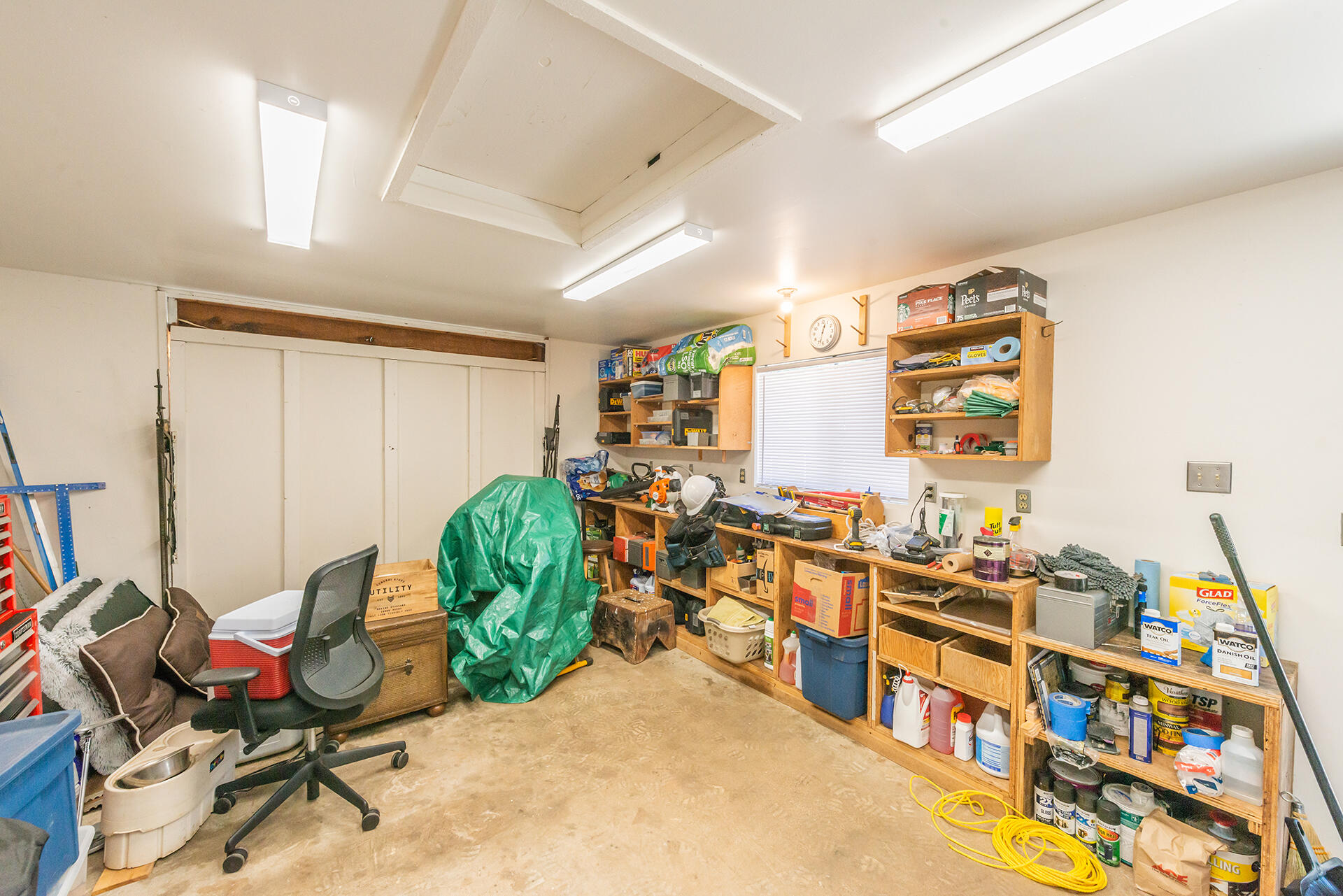 111 Scott Trinity Center Trinity Center, CA 96091 - Photo 44 of 46 a living room with furniture