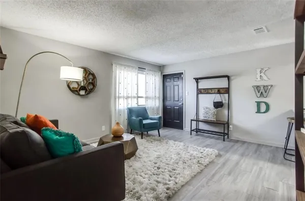 $1,349 | 2035 Memorial Drive Southeast, Unit 701, Atlanta, GA 30317