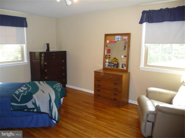 443 Keats Road Huntingdon Valley, PA 19006 - Photo 18 of 25 Bedroom 2