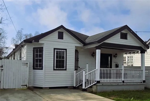 $1,990 | 4114 North Robertson Street, New Orleans, LA 70117