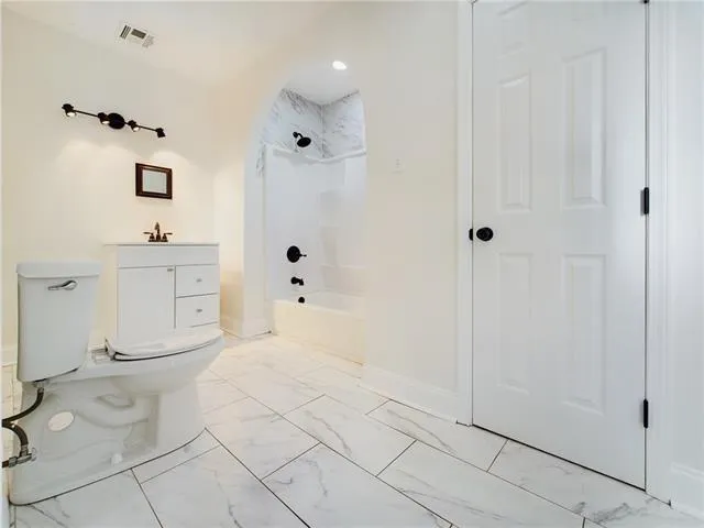 $1,990 | 4114 North Robertson Street, New Orleans, LA 70117