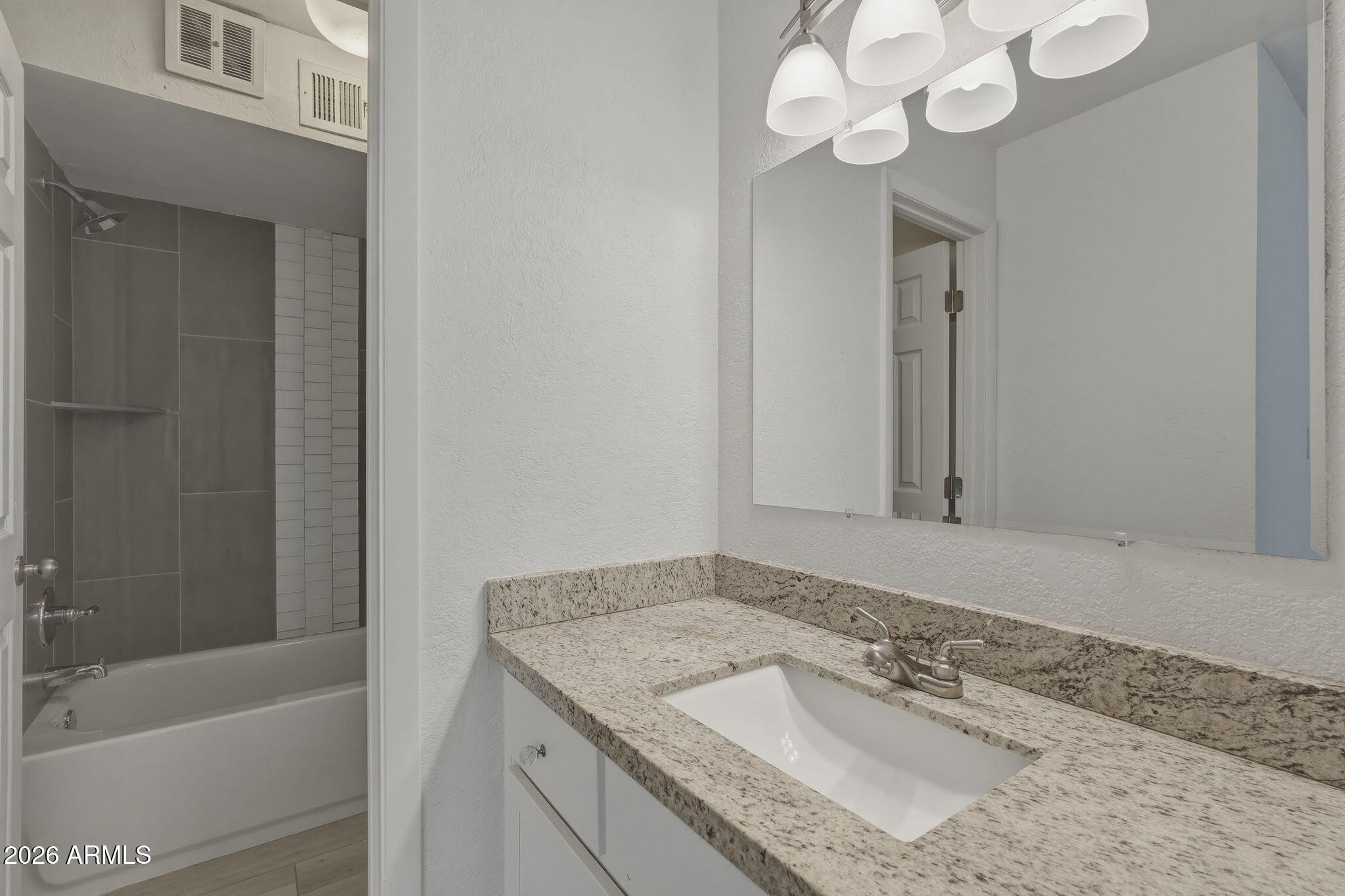 8055 East Thomas Road, Unit B107 Scottsdale, AZ 85251 - Photo 19 of 30 Photo #19