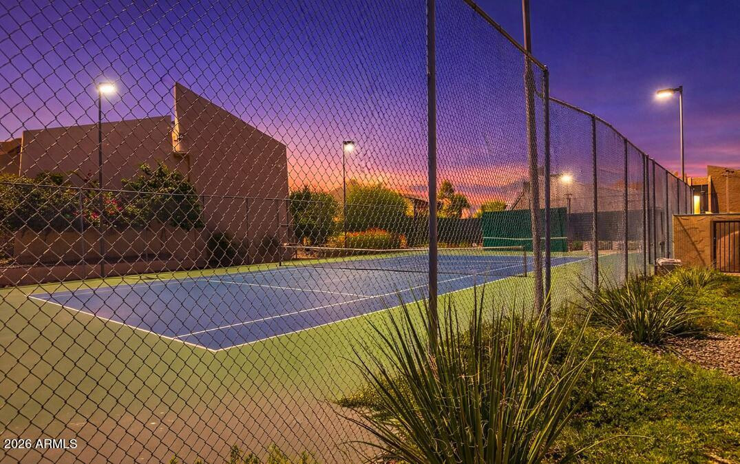 8055 East Thomas Road, Unit B107 Scottsdale, AZ 85251 - Photo 28 of 28 a view of a tennis court