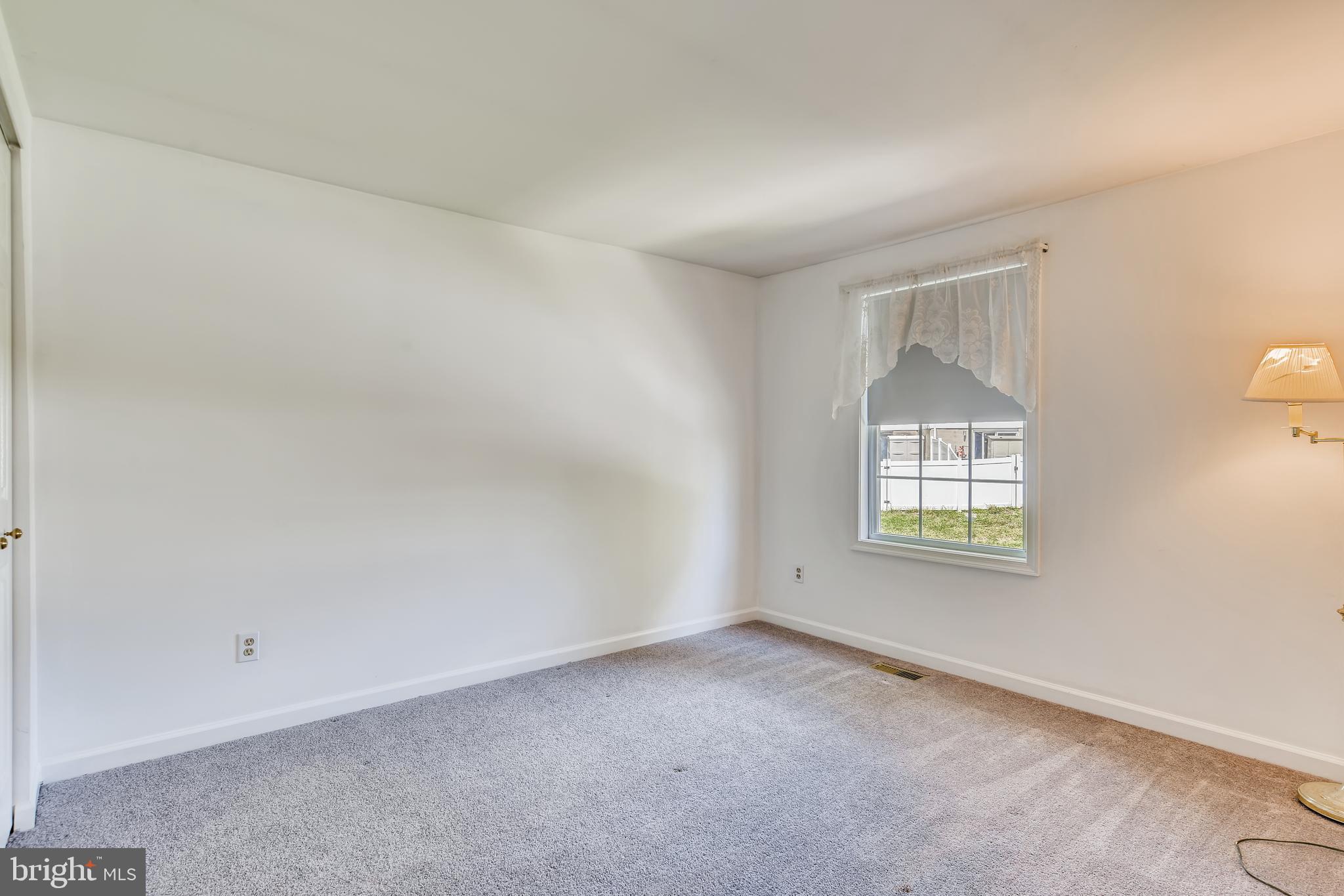 3401 Moultree Place Baltimore, MD 21236 - Photo 12 of 32